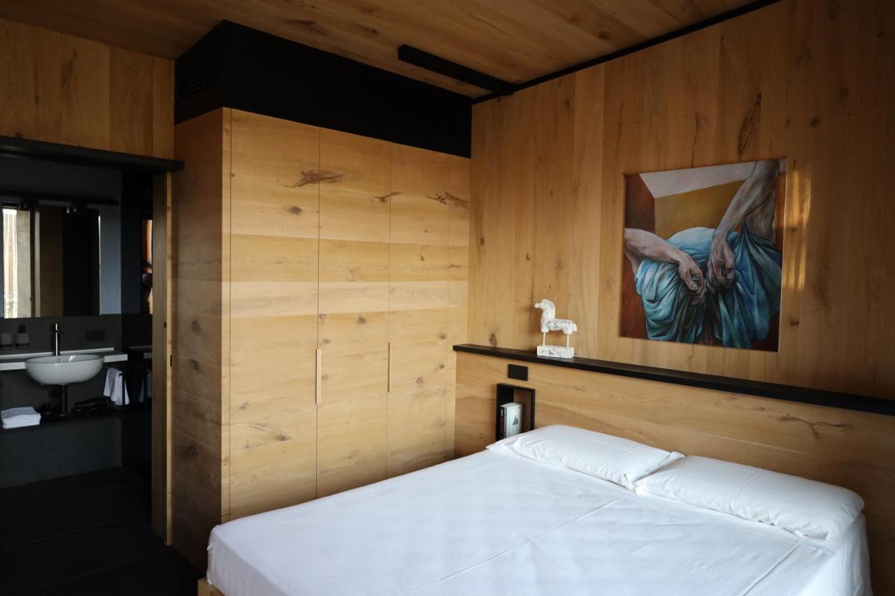 Roggia Dei Cedri Hotel วัลดอบเบียเดเน ภายนอก รูปภาพ